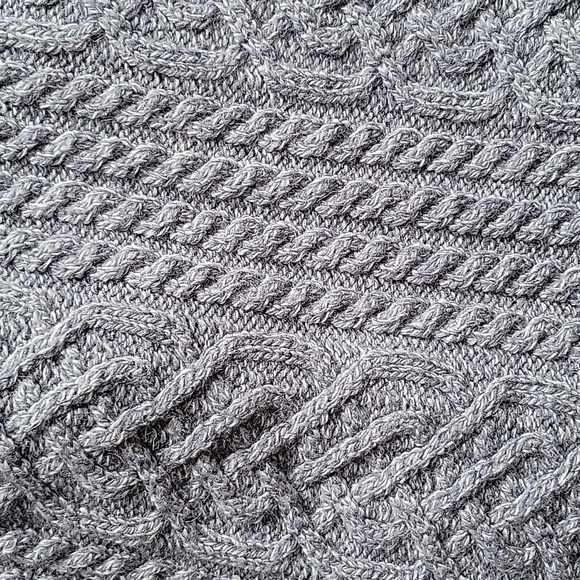 Aran Sweater Market made in Ireland 100% merino wool cable knit vest - Picture 8 of 8